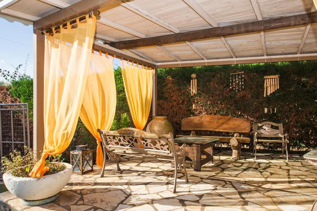 Cozy Flats In An Olive Grove By The Sandy Beach Kanalos Exterior photo